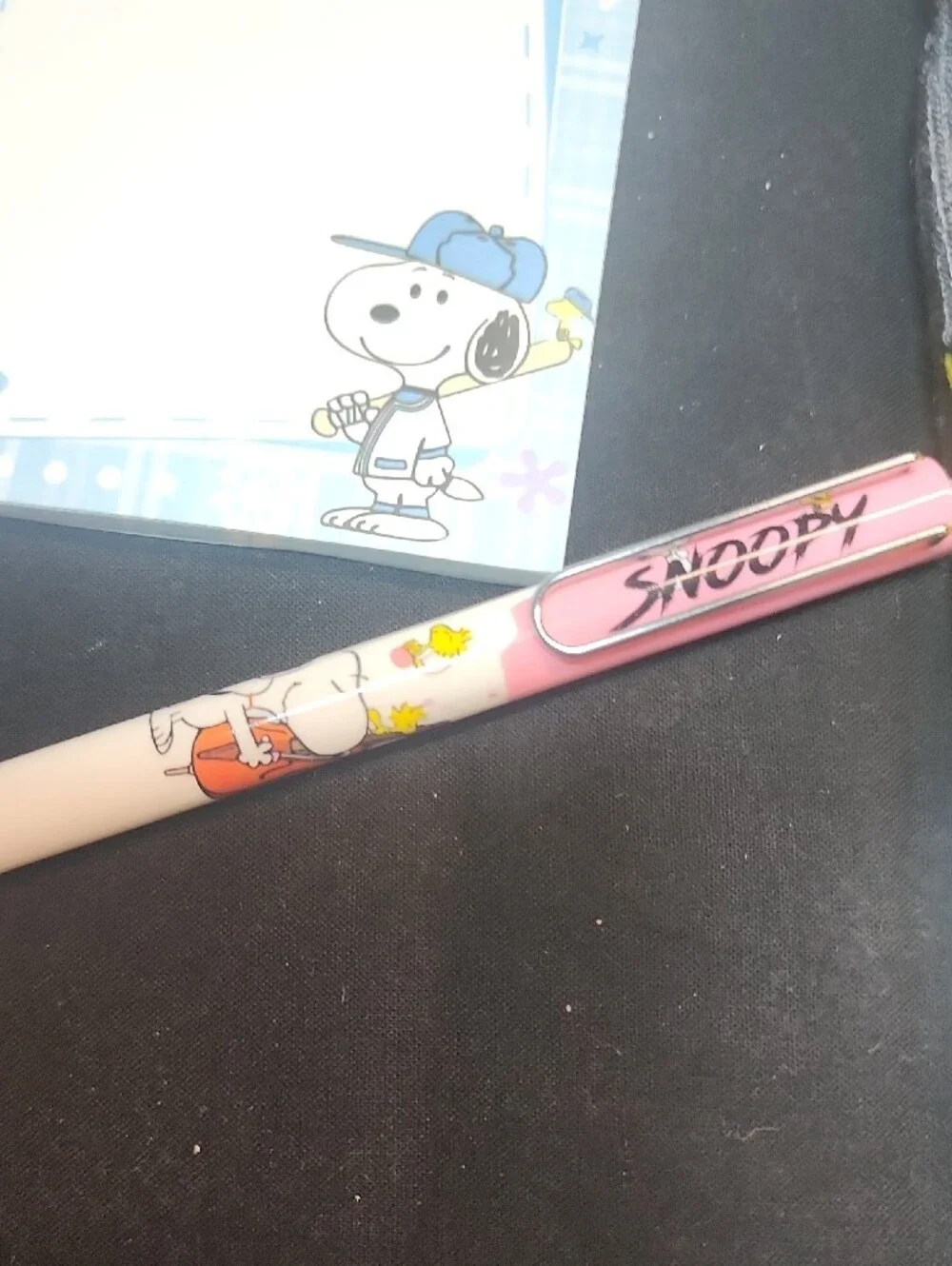 Peanuts Crew Socks - Sticky Note Pad & Pen
